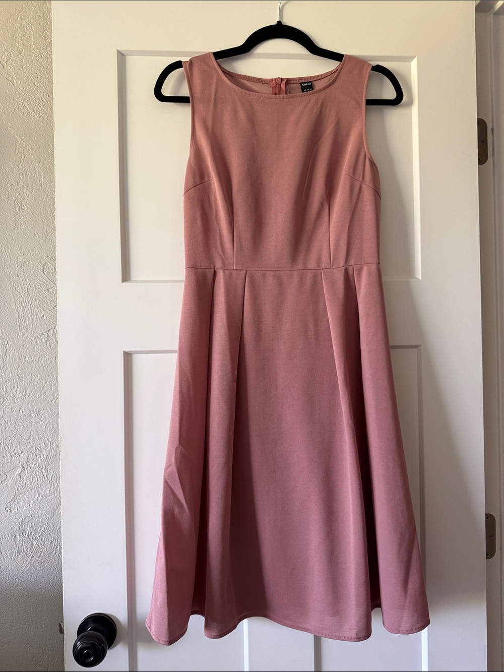 SHEIN Dusty Rose Sleeveless A-Line Dress